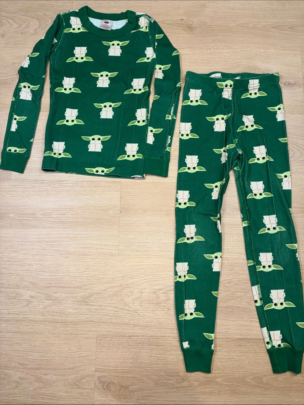 Hanna Andersson Star Wars Green Baby Yoda Print Kids Pajama Set